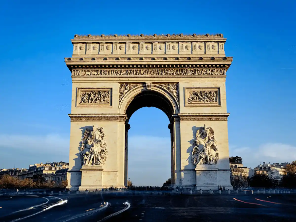 Arc de Triomphe