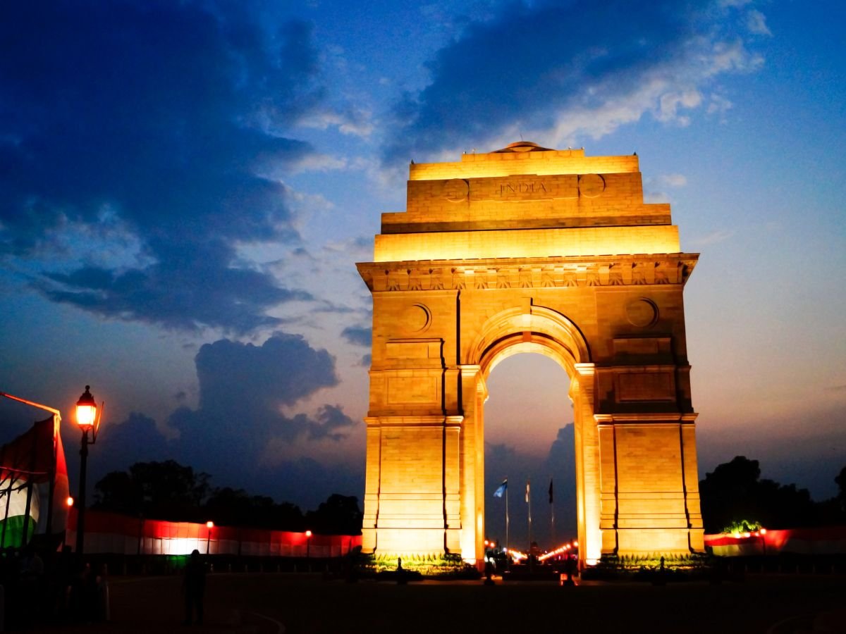 Delhi tour packages